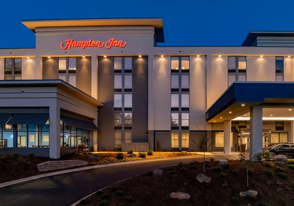 Hampton Inn Asheville-Tunnel Road Main image